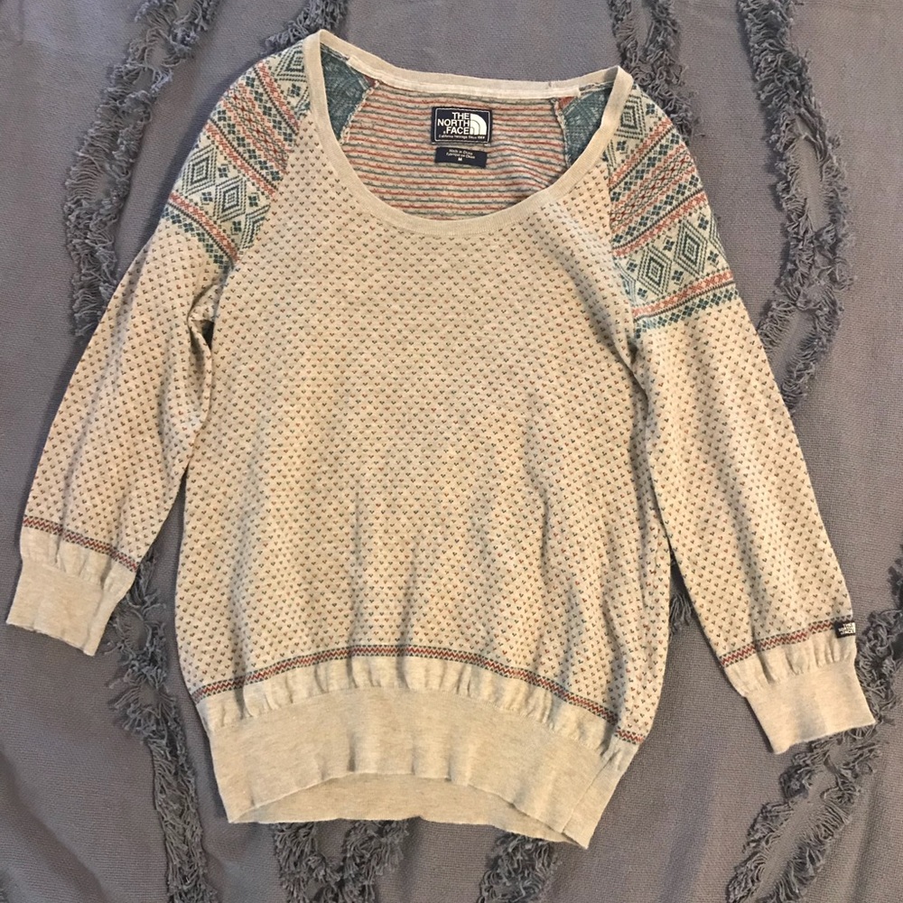 The North face sweater size medium